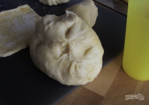 Булочки-сердечки с сахаром 