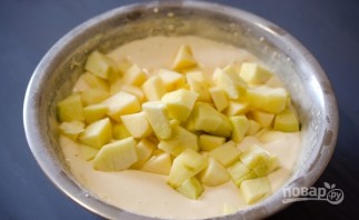 Простой рецепт шарлотки с яблоками 
