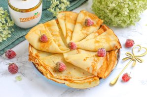 Простые блины на молоке 