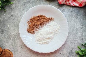 Шоколадный меренговый рулет